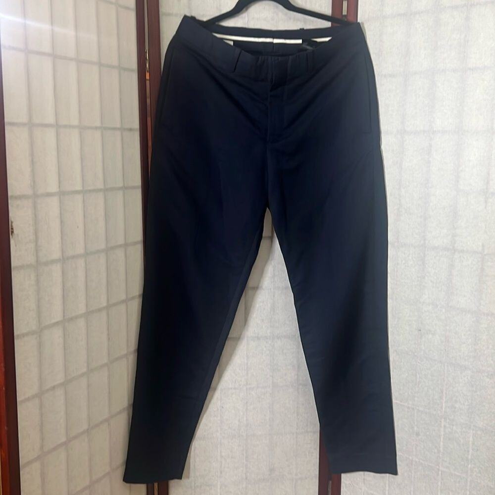 COS BAVY BLUE PLEATED BARREL LEG CHINOS‎ SIZE 34R